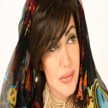 دانلود آهنگ امروز چه قشنگه خورشید چه میخنده از ابر سفید تو آسمون مروارید بنده – کلاغ دم سیا غار غارو سر کن مسافرم میاد شهرو خبر کن – کلاغ دم سیاه – از شهره