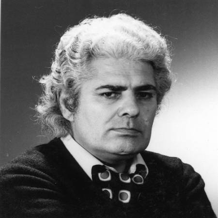 دانلود دکلمه در آستانه از احمد شاملو