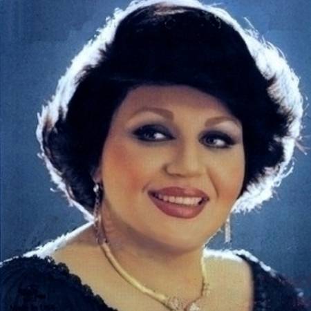 دانلود آهنگ منم اونکه برای تو میمیرم از هایده