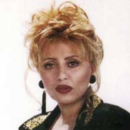 دانلود آهنگ سیا نرمه نرمه سیا توبه توبه از ناهید